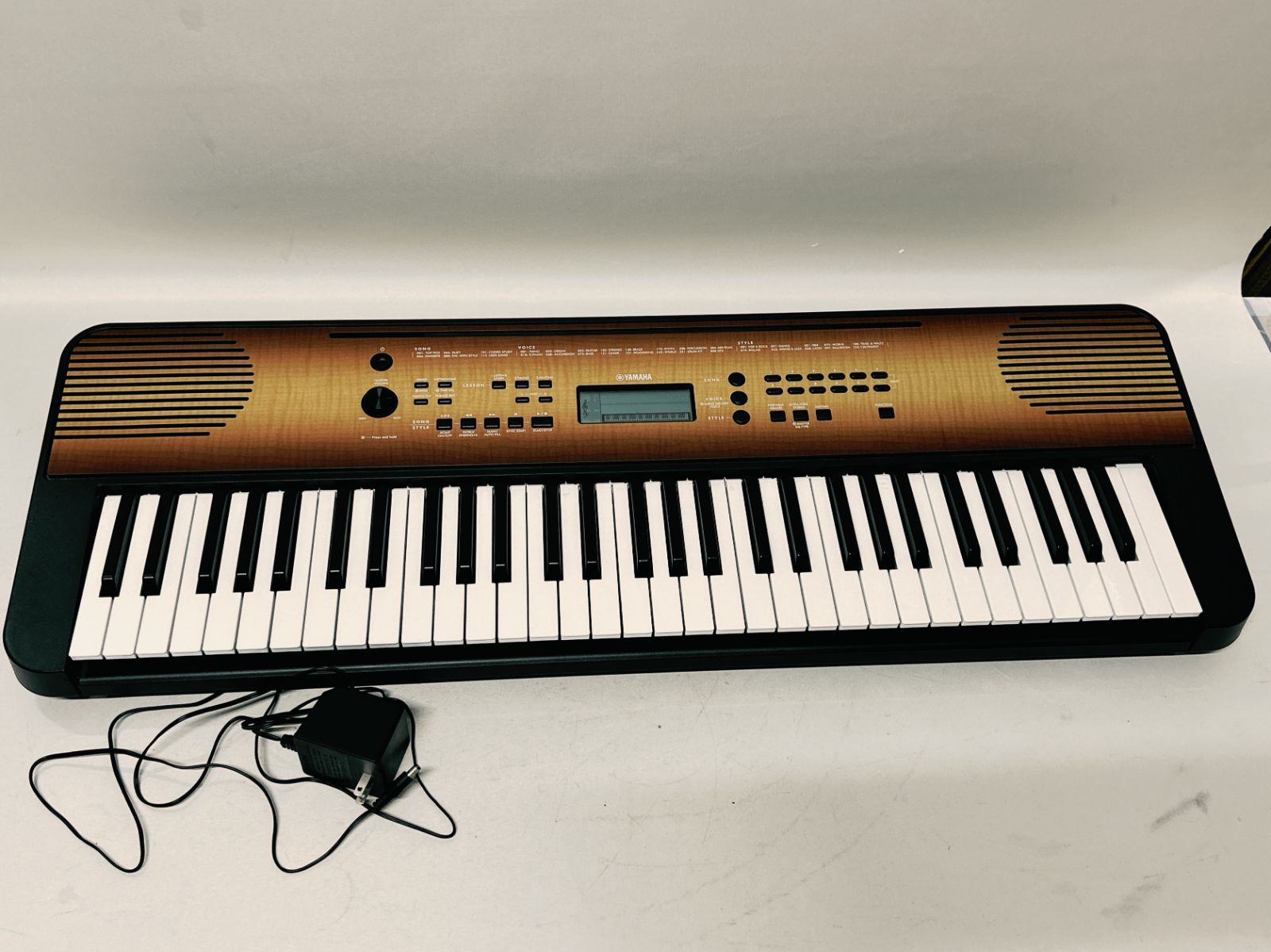 浜館63-29] YAMAHA ヤマハ ポータブル キーボード PSR-E360MA [中古品