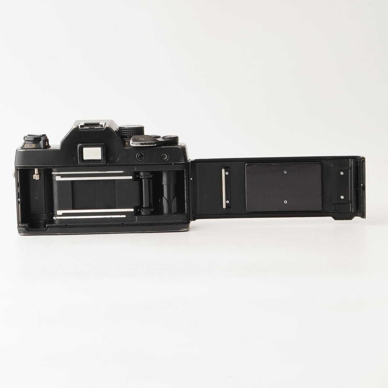 コンタックス Contax RTS 35mm 一眼レフフィルムカメラ 【公式通販】