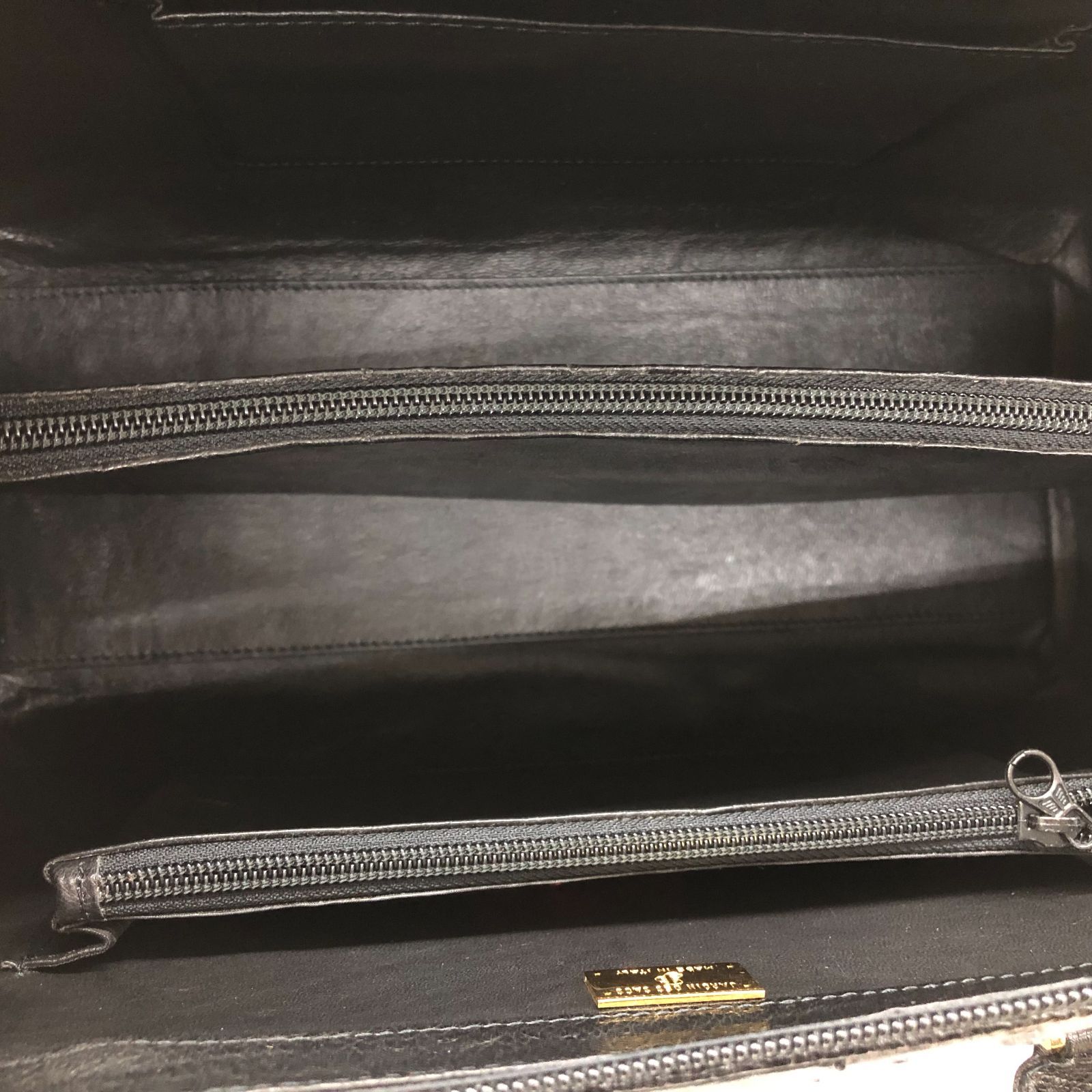 Jardin des Sacs ジャルダンデサック オーストリッチ 本