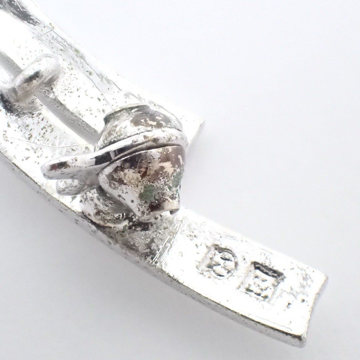 MIKIMOTO ミキモト リーフモチーフ ブローチ シルバー/パール1粒【い