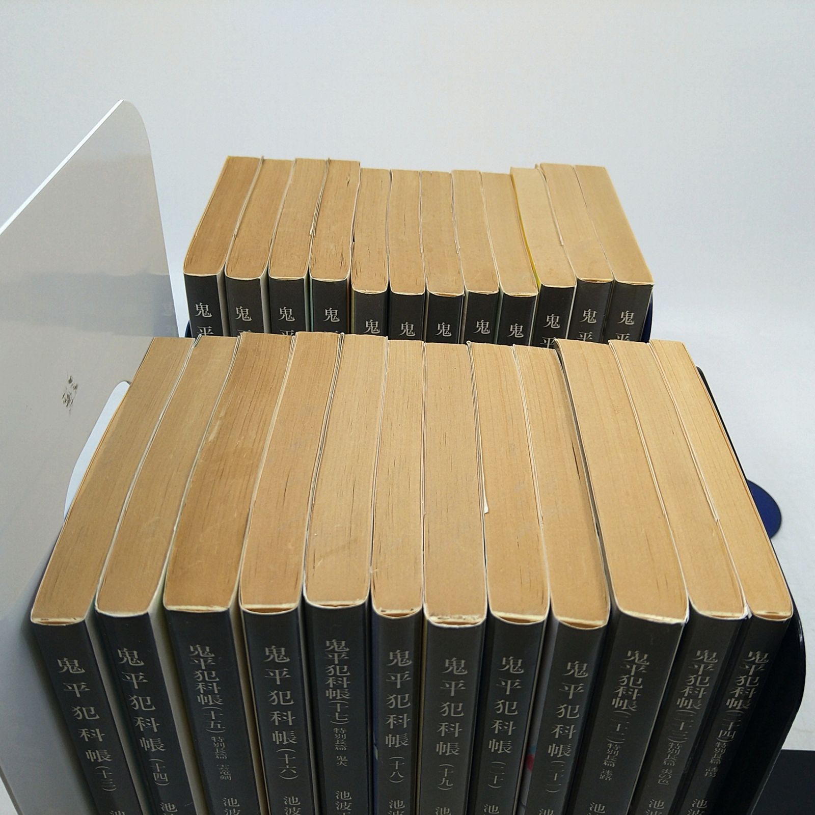 全24巻セット】 鬼平犯科帳 池波正太郎 文春文庫 2603ーSikー66 - メルカリ