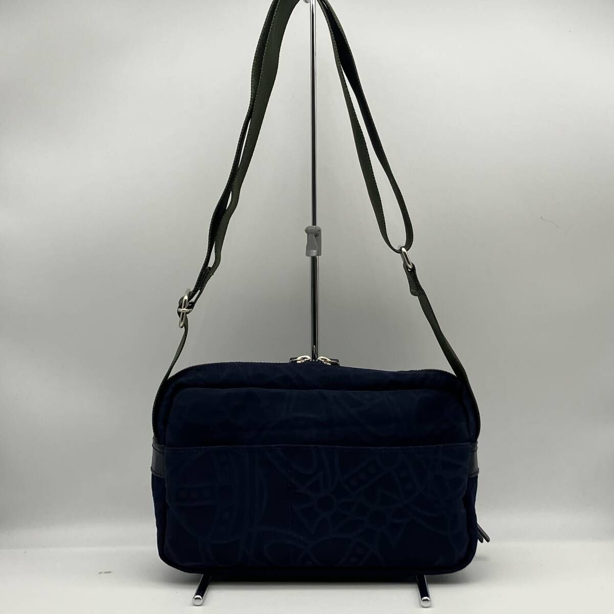 レディース Vivienne Westwood ヴィヴィアンウエストウッド ショルダー 