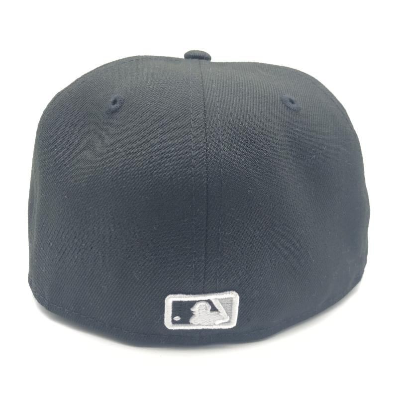中古】SUPREME MLB Teams Box Logo New Era Black 【シカゴ・ホワイト
