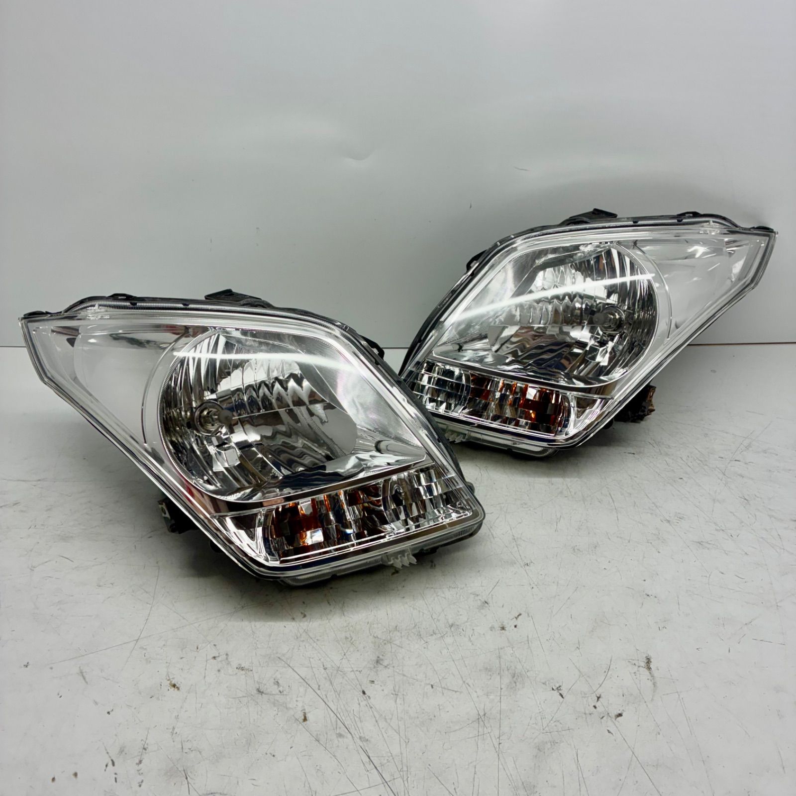Y 美品【コーティング済】スズキ MH23S MJ23S ワゴンR AZワゴン ヘッド