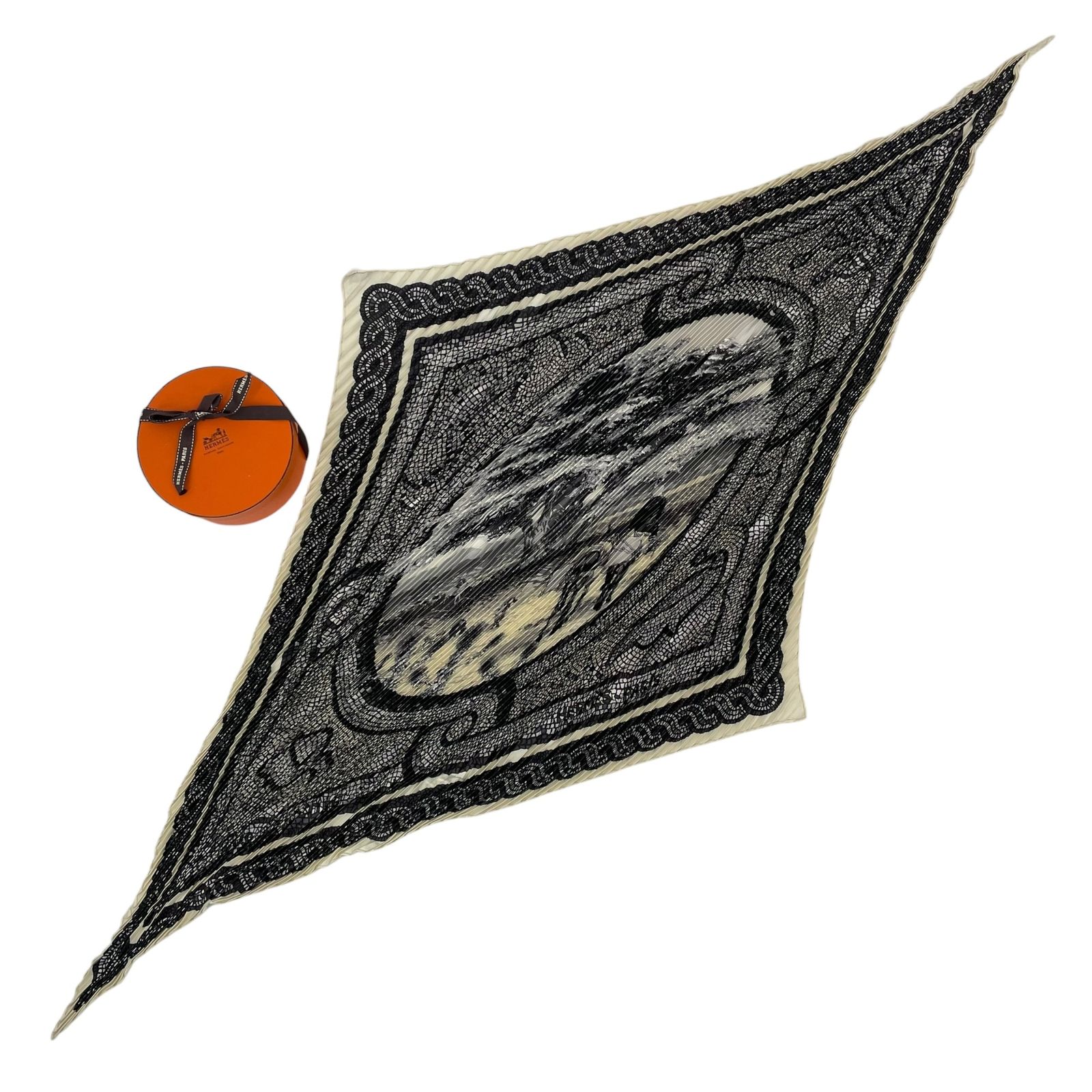 極美品✨HERMESエルメス シルクシャツ スカーフ柄ロゴ入 長袖 総柄 L