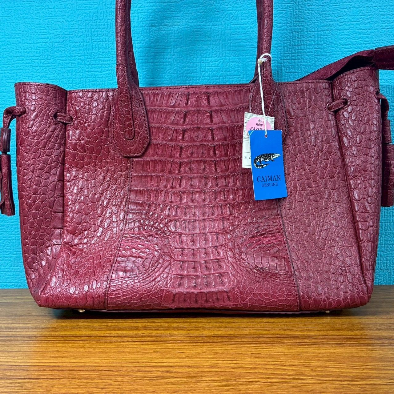 WB114 美品 本革 カイマン ワニ革 ハンドバッグ ワインカラー 