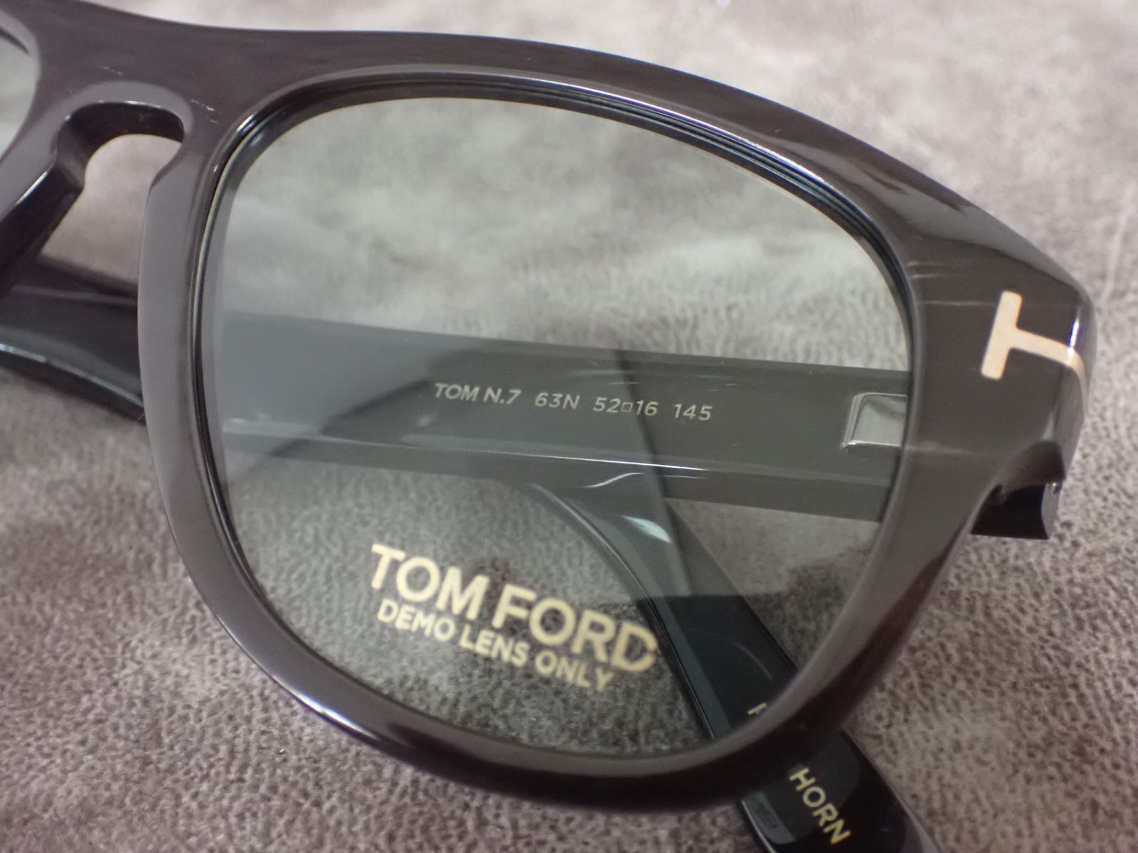 定価15万/美品】TOM FORD トムフォード TOM N.7 63N REAL HORN 天然水
