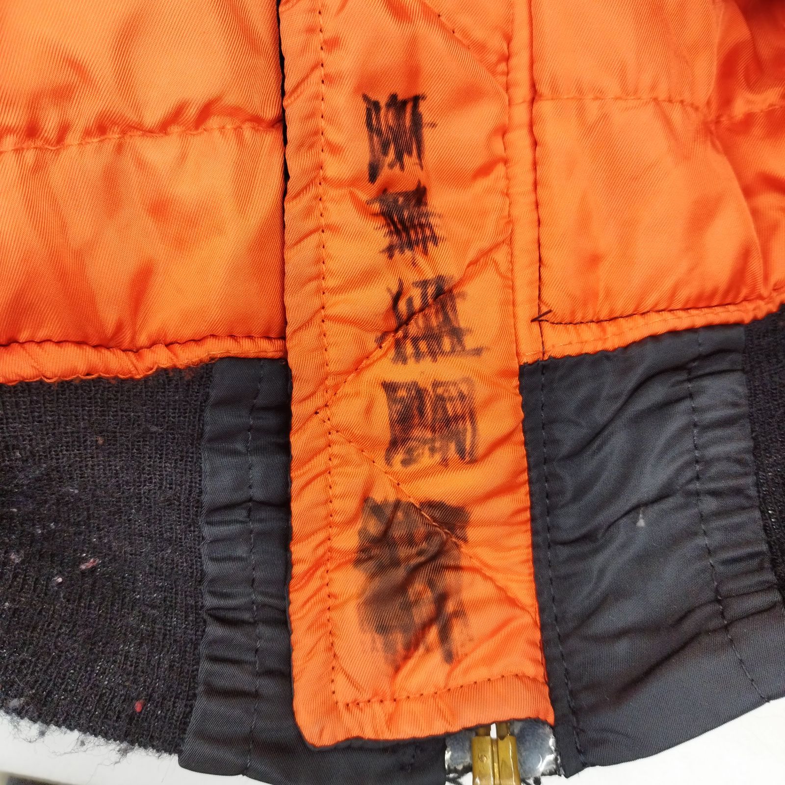80s Alpha Industries アルファ MA-1 フライトジャケット IDEAL SHOW