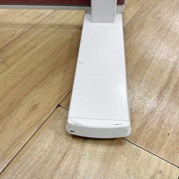 プラス パーティション 自立式 XFスクリーン パーテーション キャスター付 レッド プラス パーティション 自立式 XFスクリーン パーテーション キャスター付 レッド