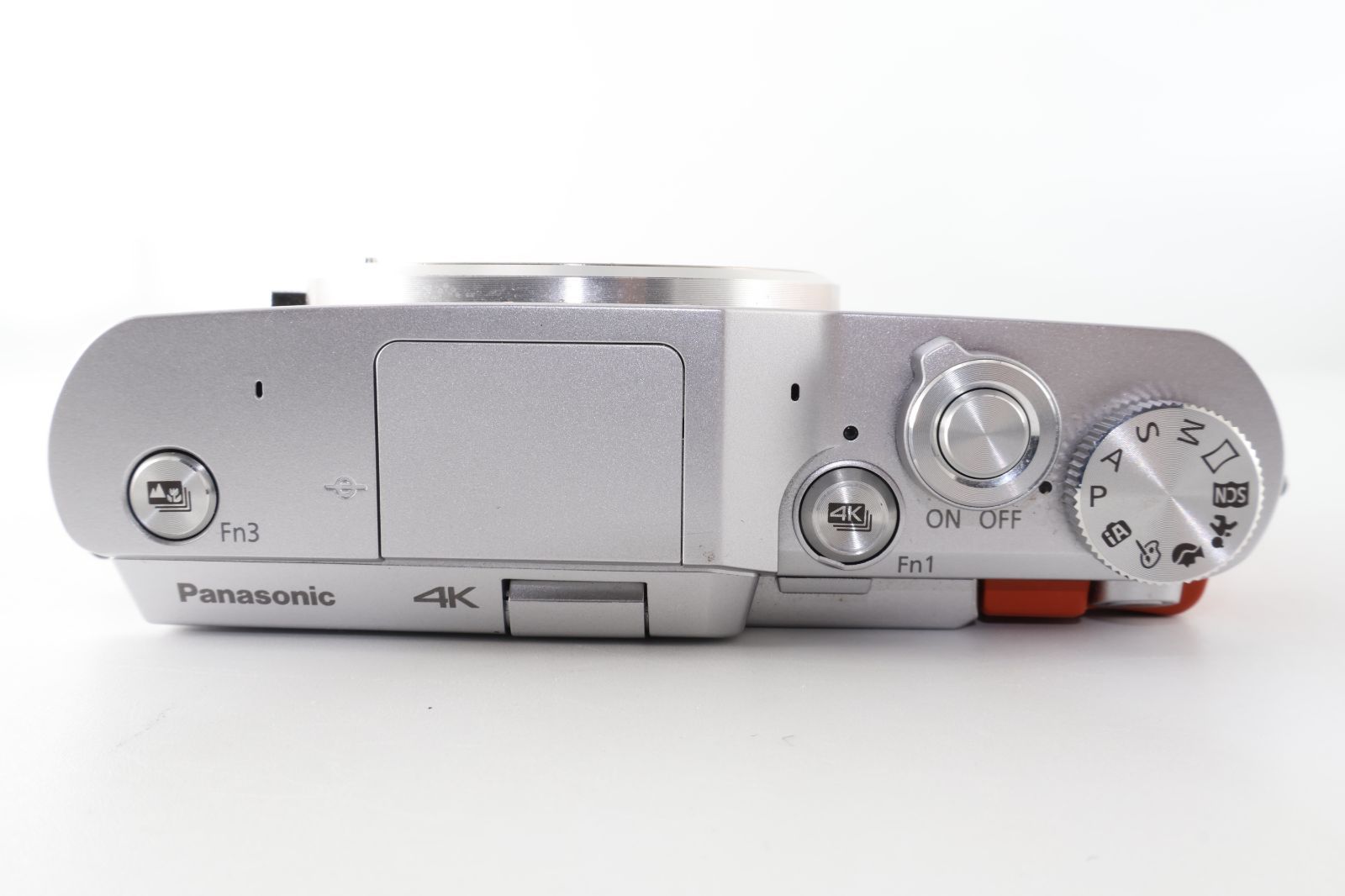 ショット数 388回!!》Panasonic LUMIX DC-GF9 ボディ オレンジ - メルカリ