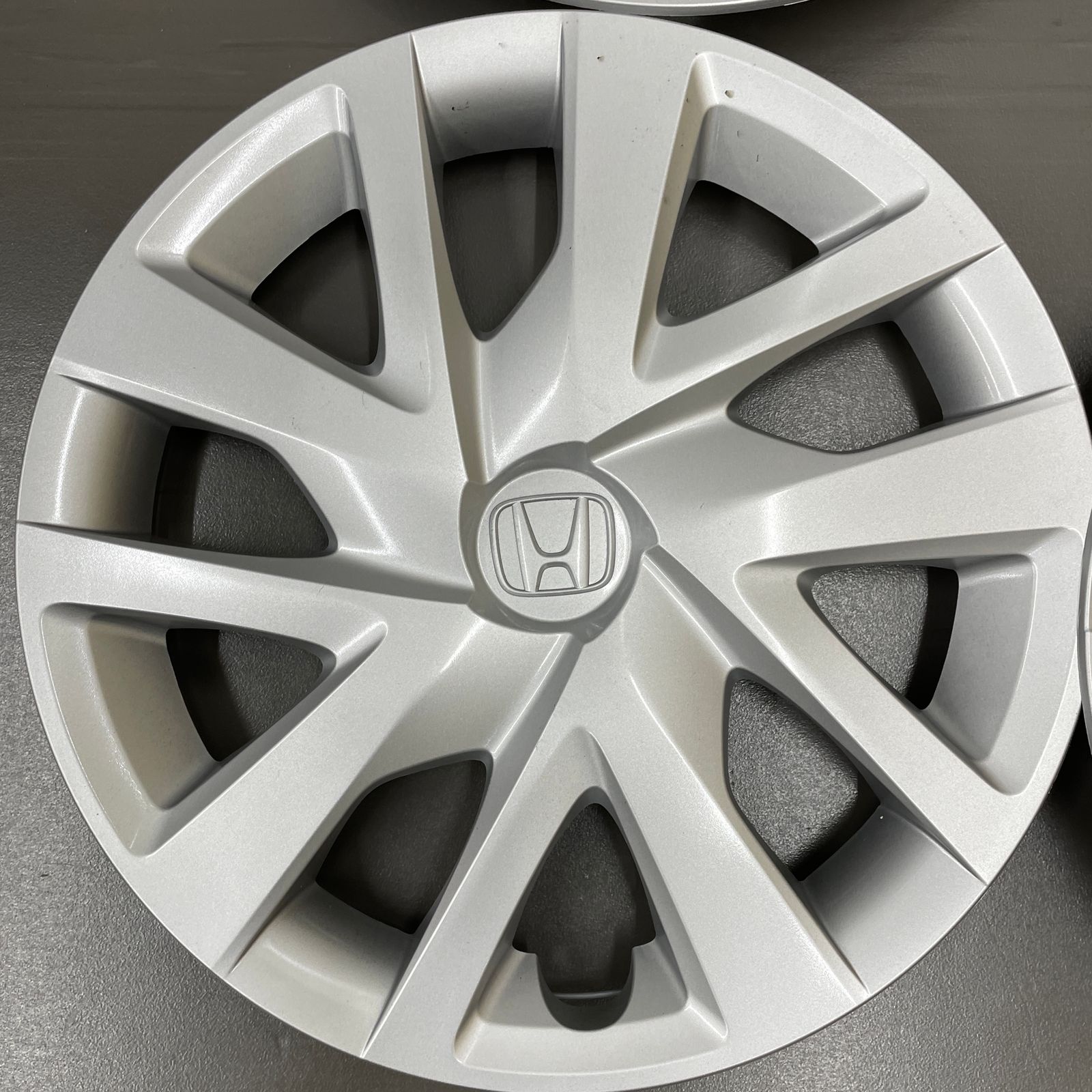 ホンダ 純正 ホイールキャップ 4枚セット 14インチ【中古品】* - メルカリ