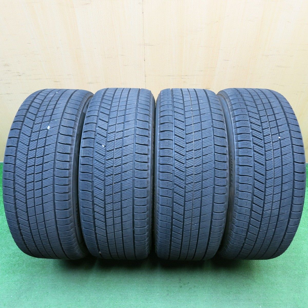 バリ溝！23年！キレイ！9.5分☆BMW 等 smartline 365 245/45R19 
