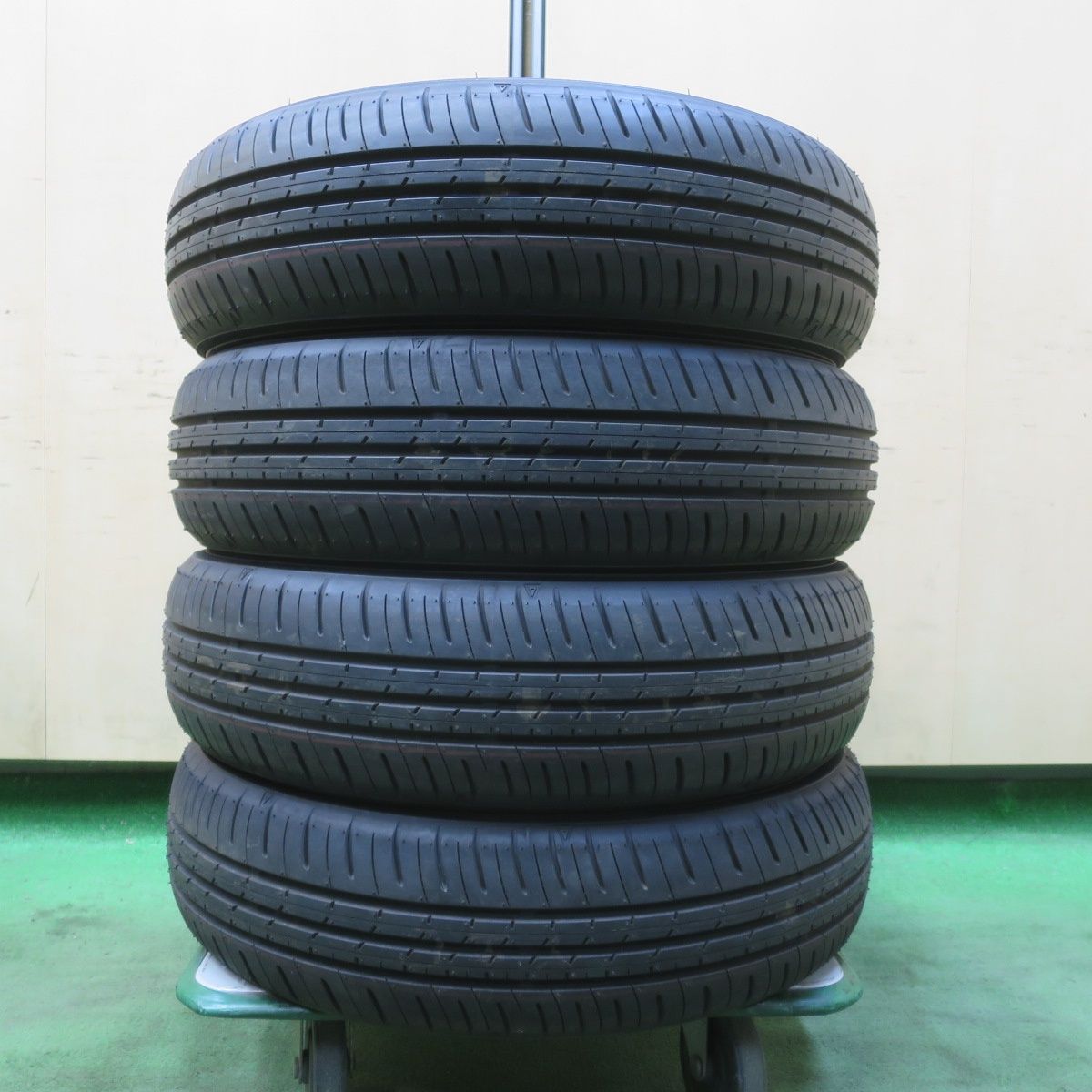 ダンロップ ENASAVE EC350+165/65R14 新車外し25年製造 楽天市場】165