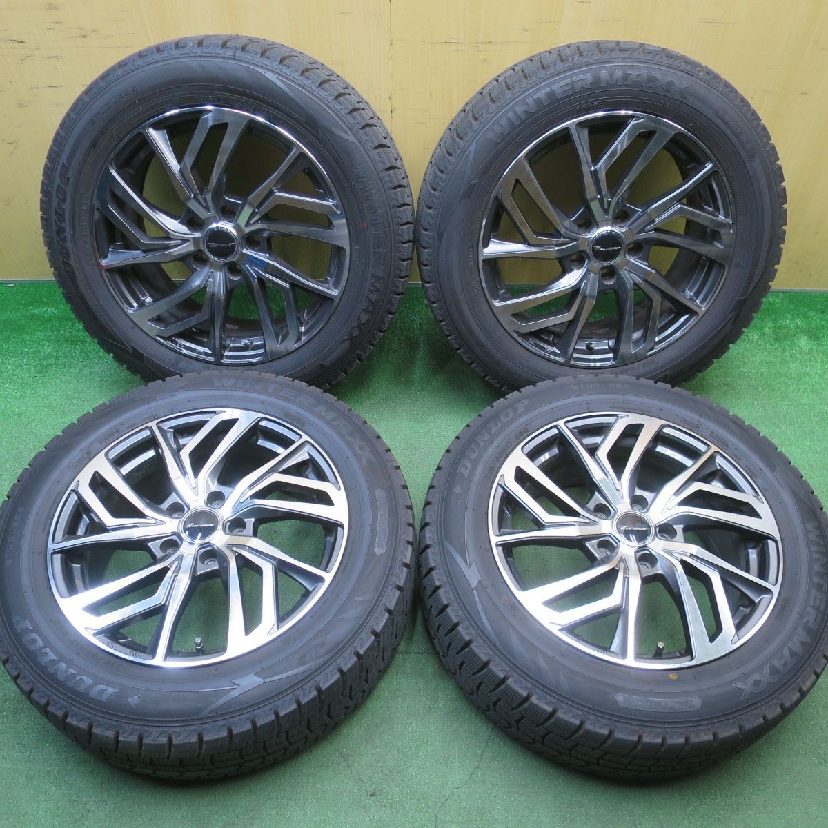 バリ溝！23年！9.5分☆スタッドレス 215⁄60R17 ダンロップ ウインター