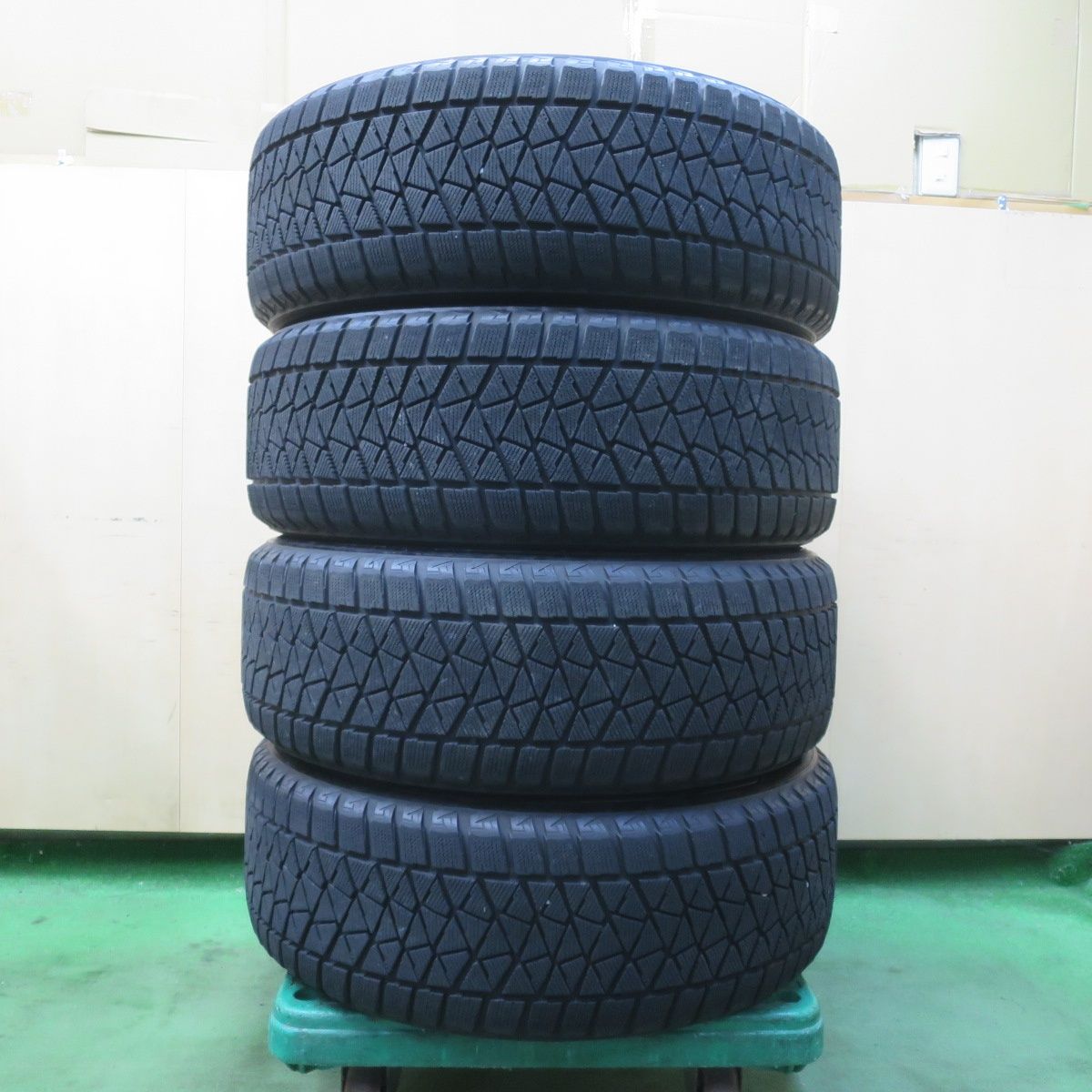 キレイ☆レクサス RX Fスポーツ 純正 235/55R19 スタッドレス