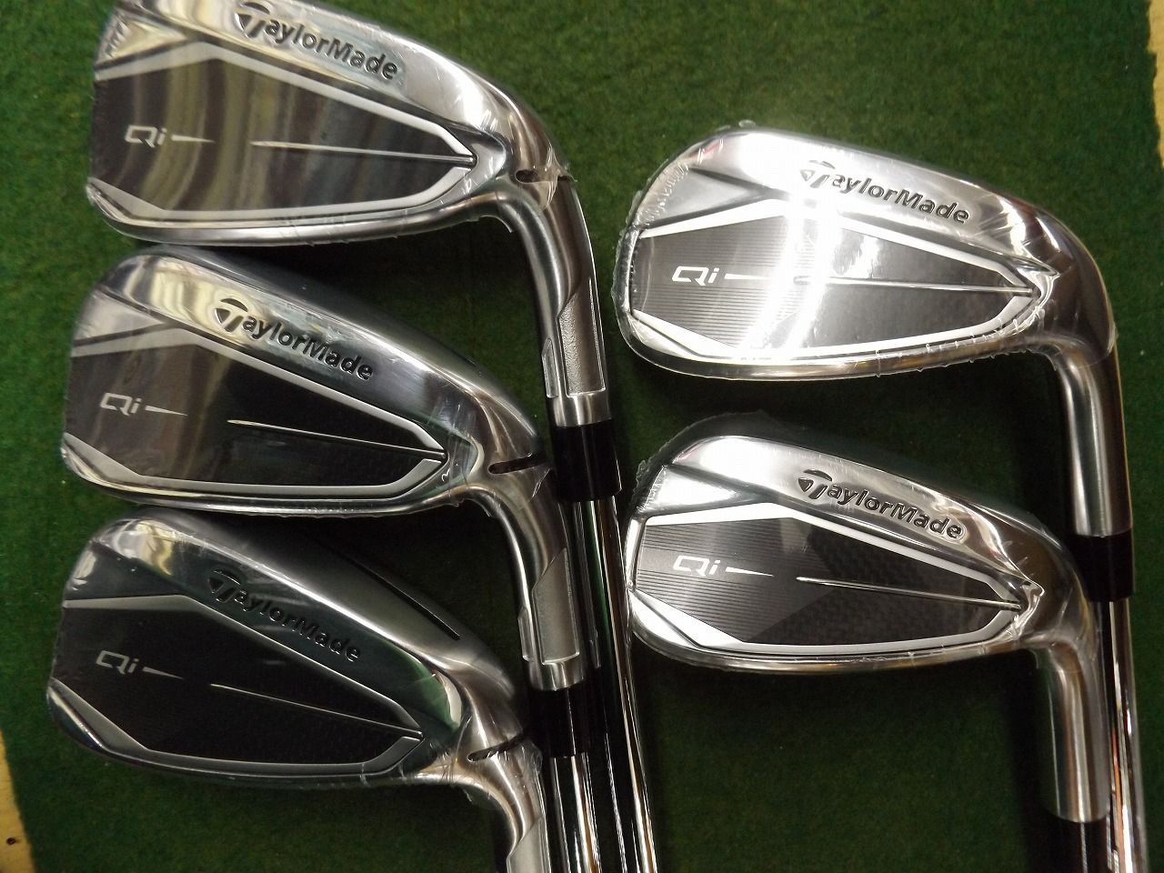4042 Qi IRON #6-PW NS910GH S 新品 テーラーメイド アイアンセット 