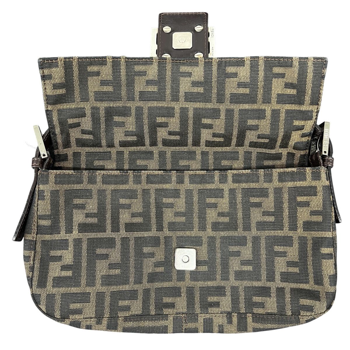 FENDI 人気 美品 フェンディ マンマバケット ズッカ ショルダーバッグ 