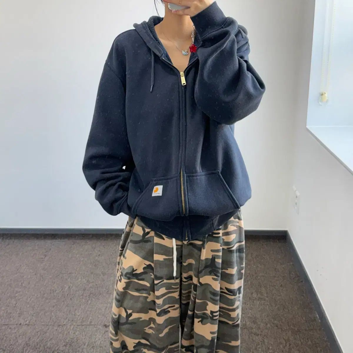 Carhartt カーハート ブラウン フードジップアップパーカー サーマル 