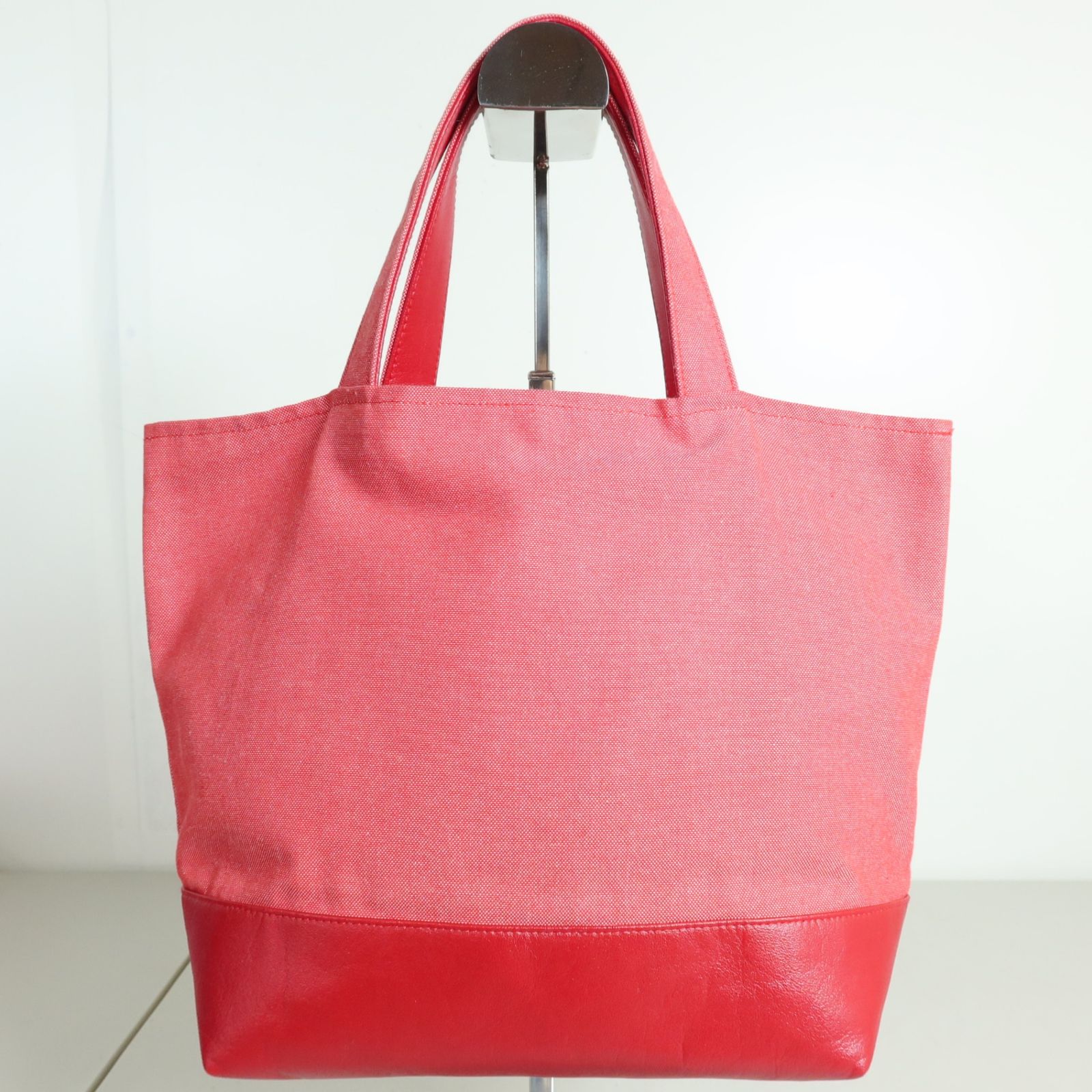 美品】ファミリア☆可愛い！デニムバッグ トートバッグ 赤系 ＊ba047