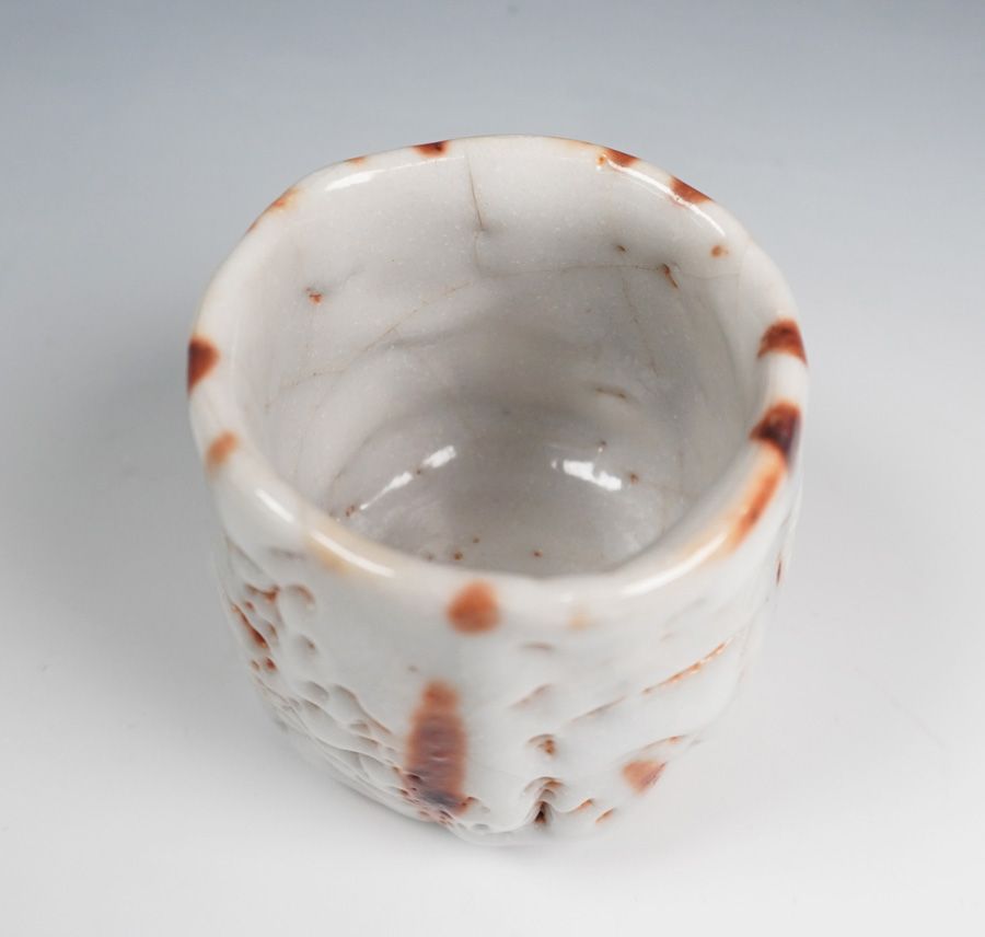 林正太郎 志野ぐいのみ 盃 共箱 酒器 - メルカリ
