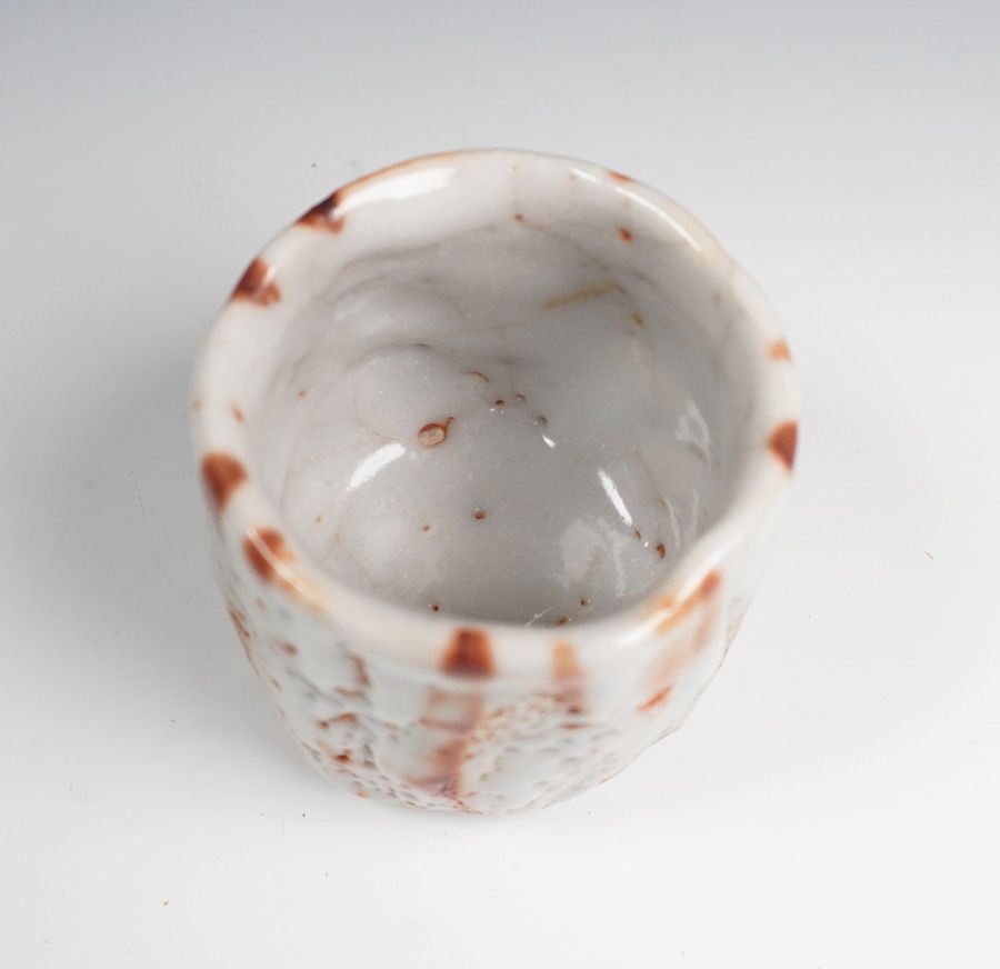 林正太郎 志野ぐいのみ 盃 共箱 酒器 - メルカリ