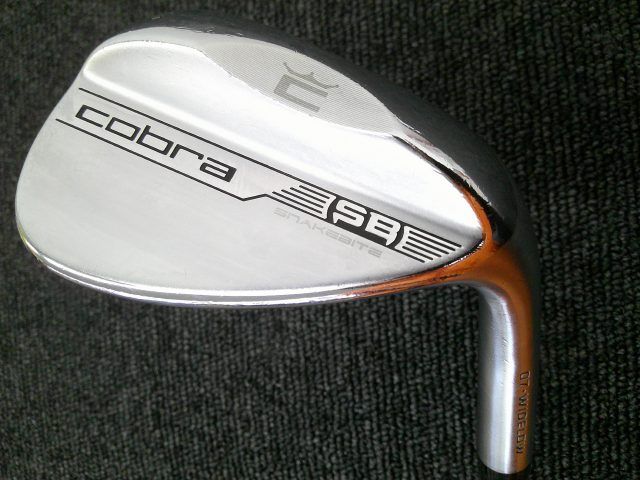 【超美品】コブラ（Cobra）スネークバイトウェッジ 56-07W DG105 COBRA（コブラ） 2023 スネークバイト ブラック DG105 ウェッジ 右利き