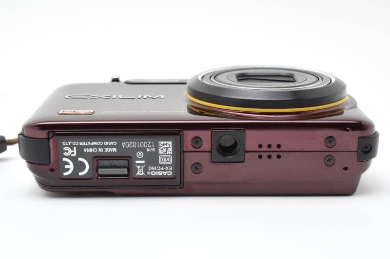 実用光学美品】Casio カシオ EXILIM EX-FC150 レッド 赤 コンパクト