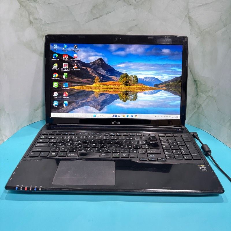 富士通 タッチパネル ノートパソコン Corei5 SSD Win11 D4 爆速Corei7 富士通ノートPC SSD Win11 Office - メルカリ