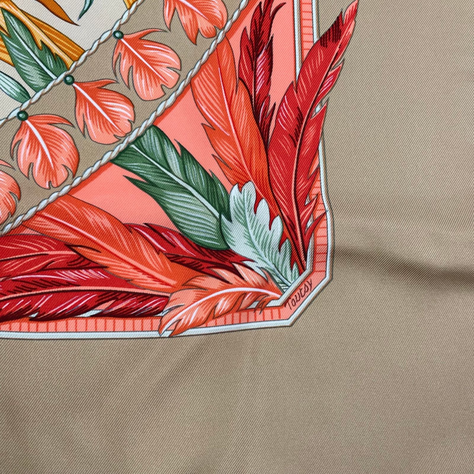 新品同様 HERMES エルメス スカーフ シルク カレ90 AMAZONIA