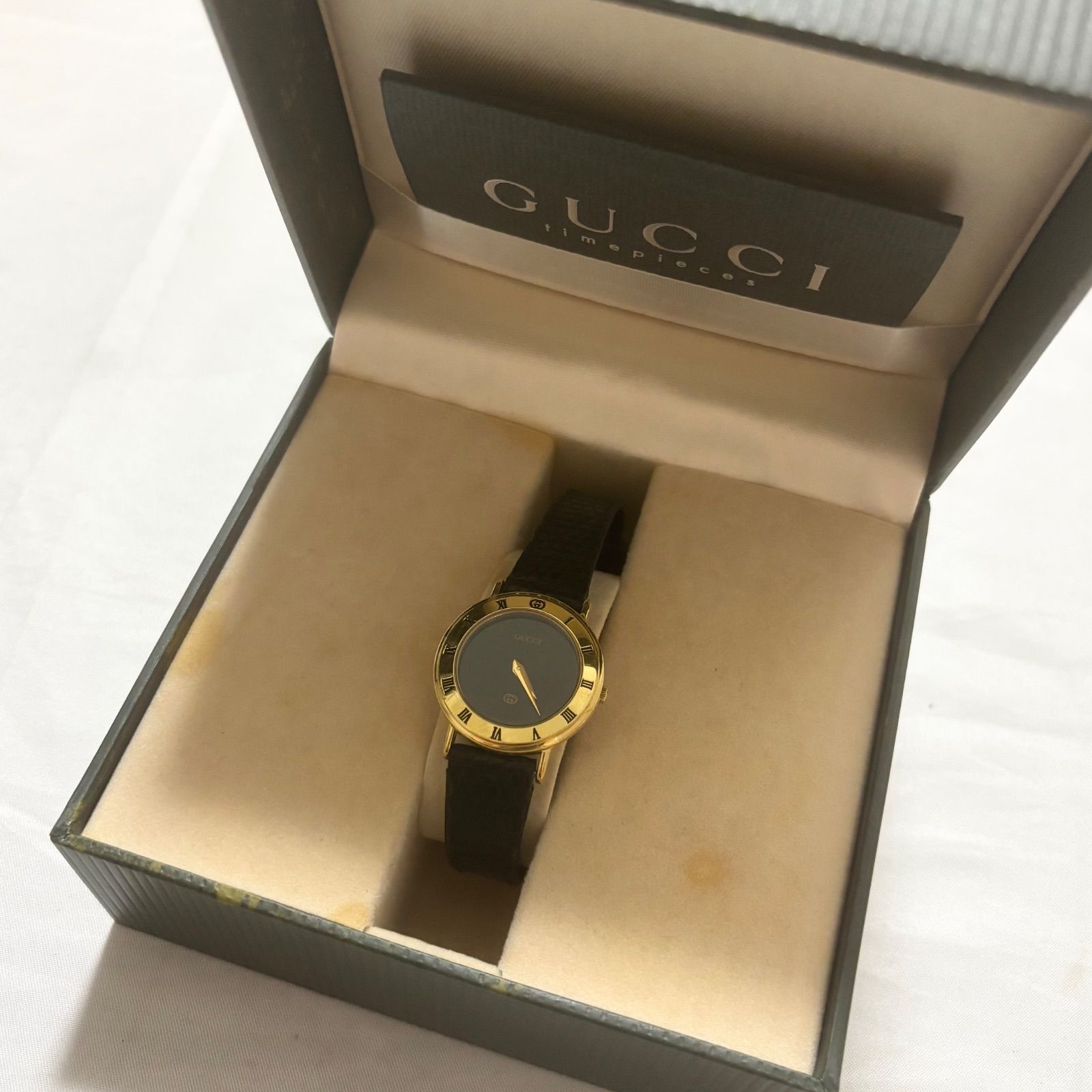 送料無料】GUCCI/グッチ/3000L/ブラック×ゴールド/クォーツ腕時計/箱 