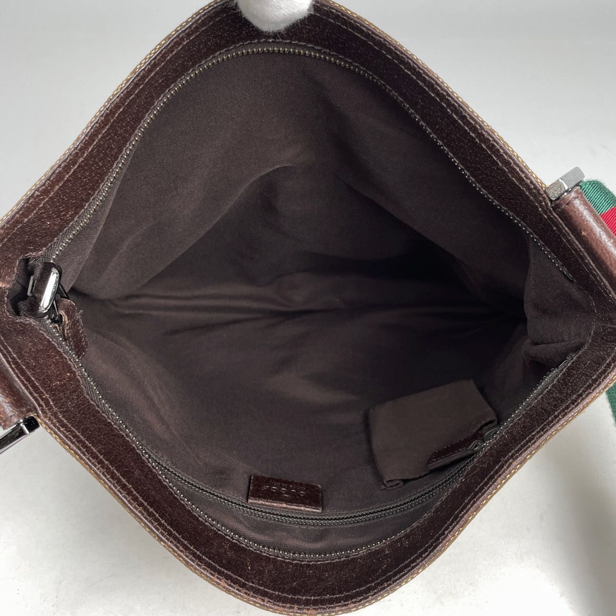 在庫一掃】 グッチ GUCCI GG柄 ショルダーバッグ 斜め掛け シェリー 