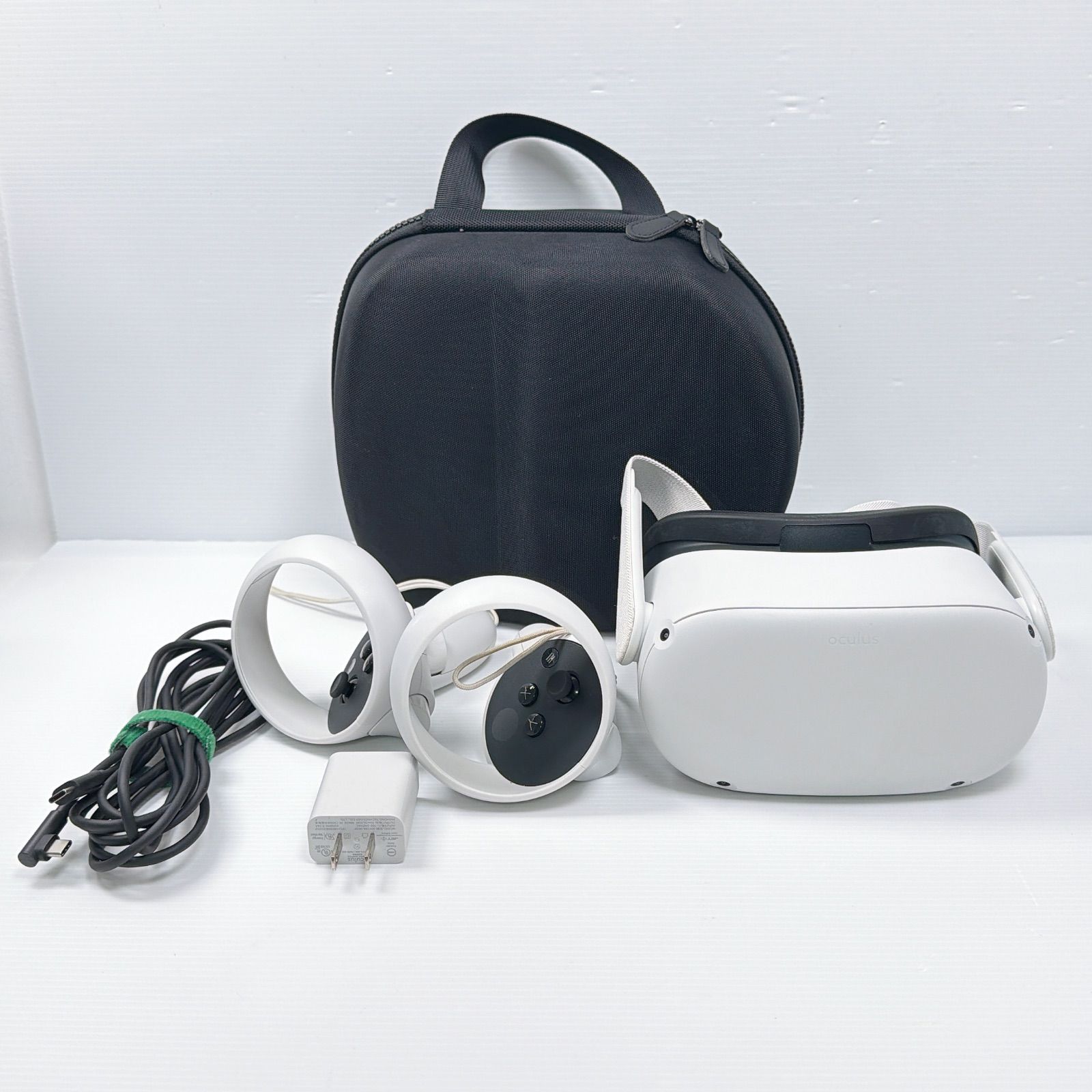  Quest 2 64GB（VRヘッドセット）動作確認済/付属品完備 Meta Quest 2 完全ワイヤレス オールインワンVRヘッドセット