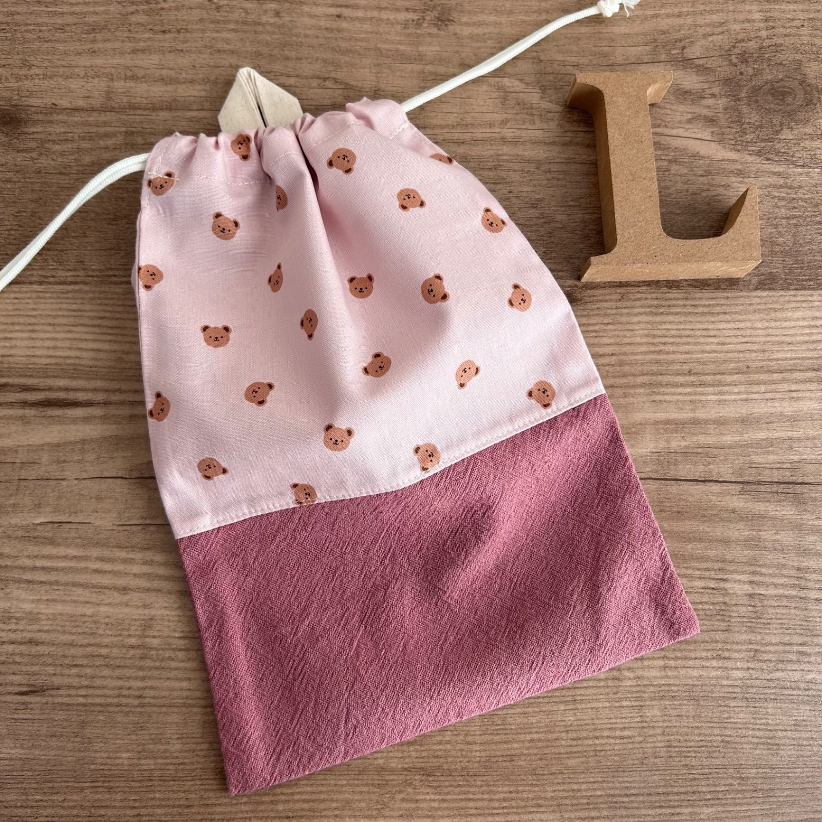 No.72《27×20》ループ付き⭐︎給食袋 L size ＊ちびくま | Shop at