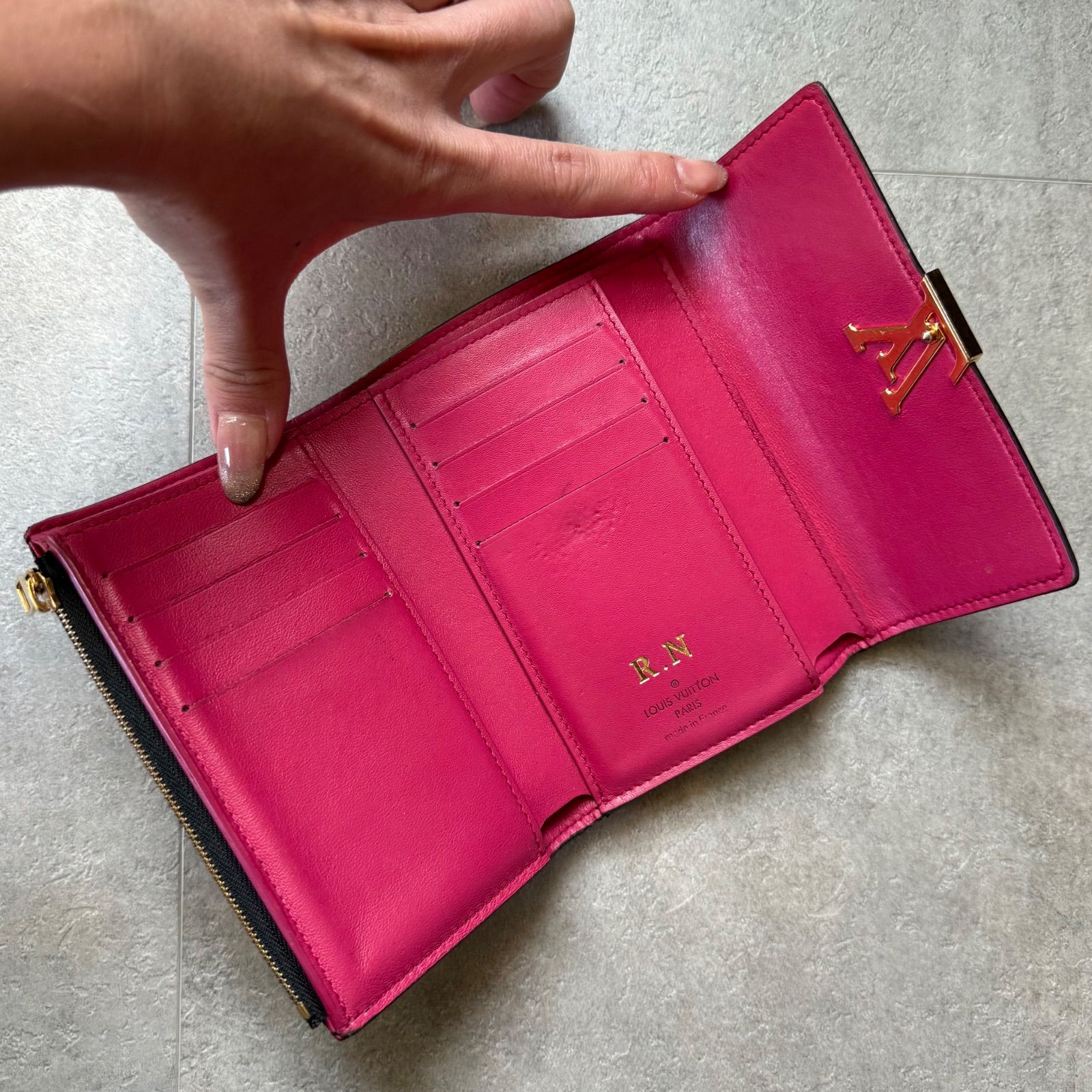 LOUIS VUITTON ルイヴィトン トリヨン ポルトフォイユカプシーヌXS