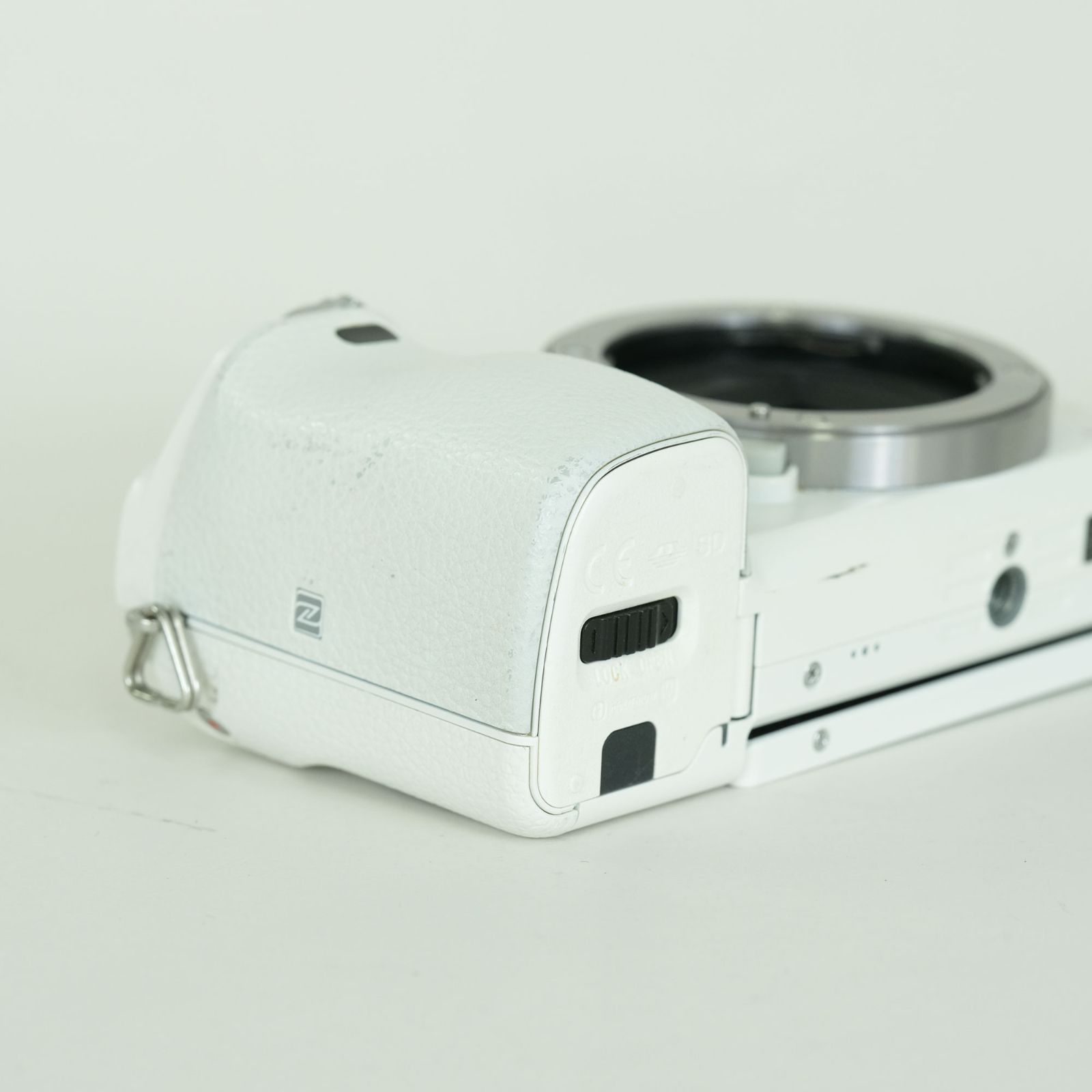 並品 | シャッター数33,430回] SONY α6000（ILCE-6000） [ボディ