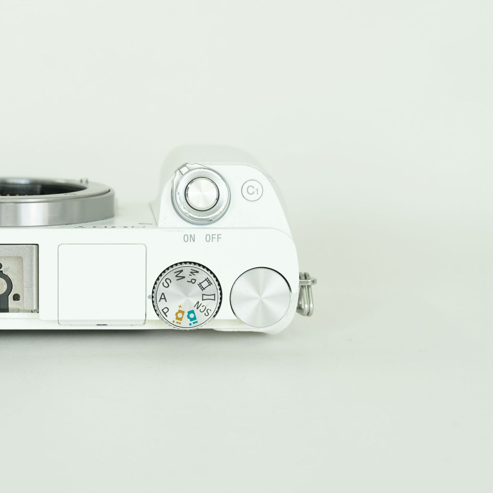 並品 | シャッター数33,430回] SONY α6000（ILCE-6000） [ボディ