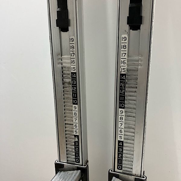 中古】長谷川工業/ハセガワ RZS-12 脚部伸縮 脚軽 脚部収縮式 