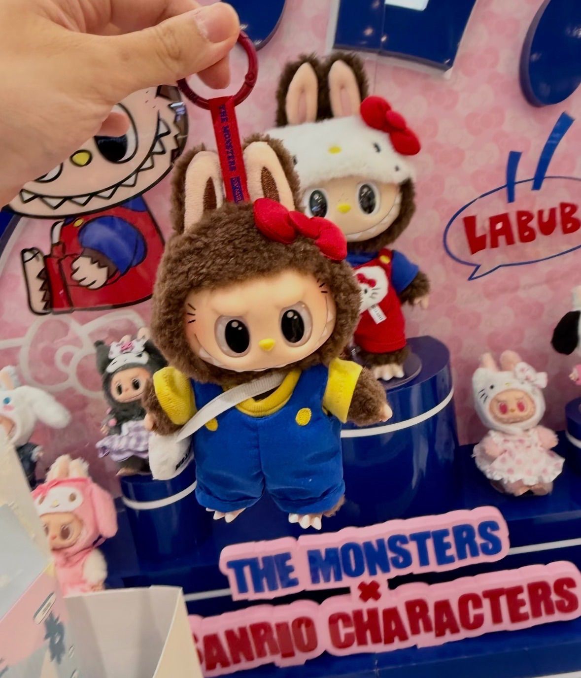 POP MART ラブブ×サンリオ ぬいぐるみペンダント クラシック ハロー