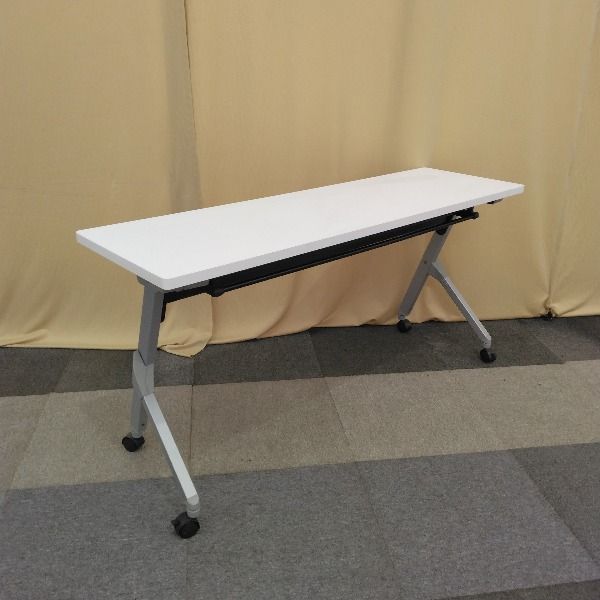中古】 直接引取OK！ OKAMURA オカムラ 折りたたみ 会議用テーブル 