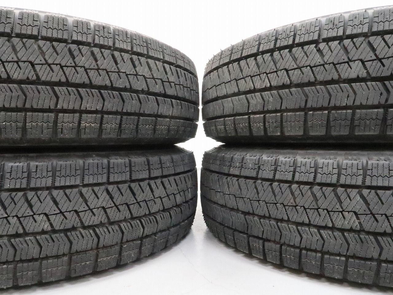 ハスラー ソリオ デリカD2 等に 4本 TIRADO IOTA 14インチ 4.5J +45