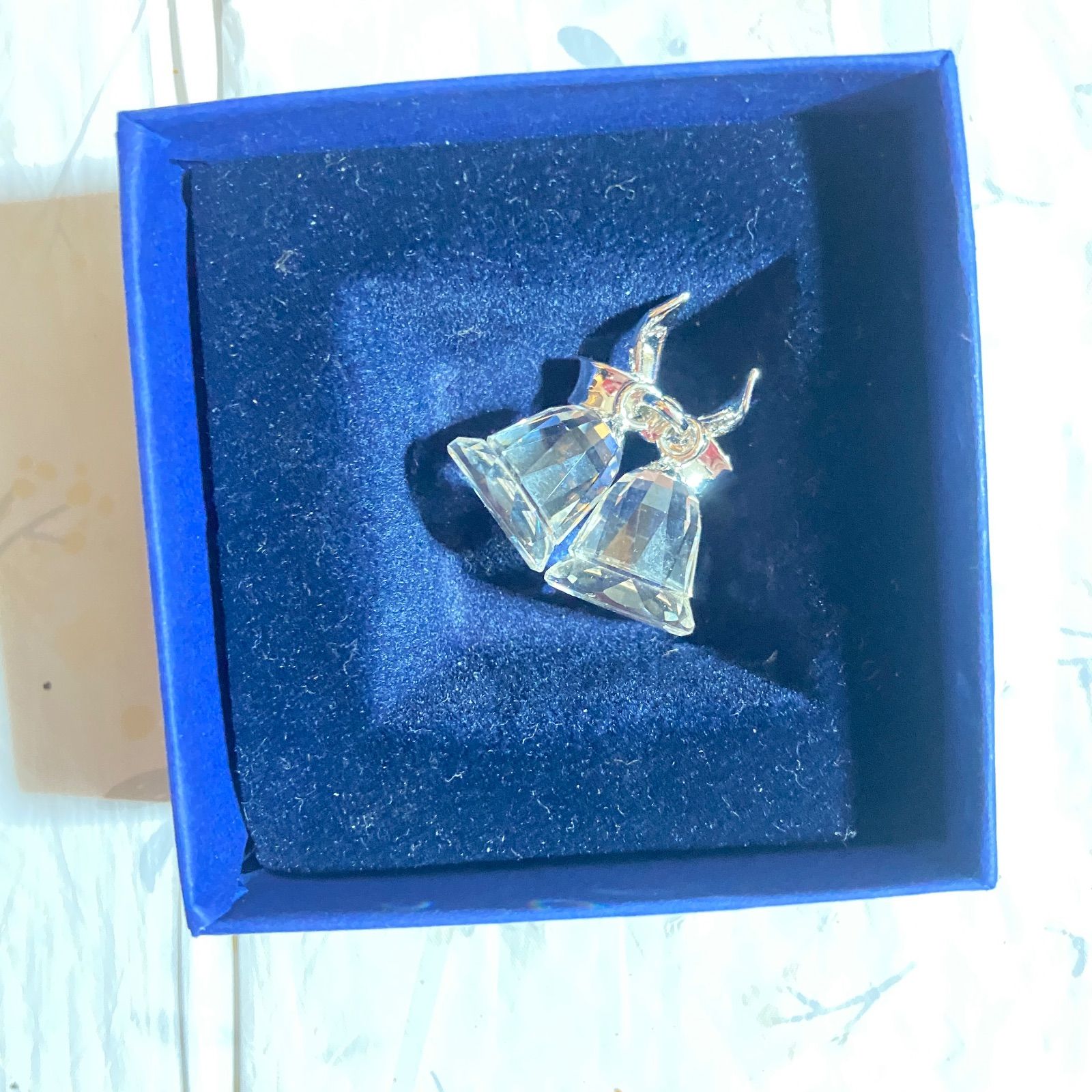 スワロフスキー（Swarovski）「クリスマスベル オーナメント」 - メルカリ