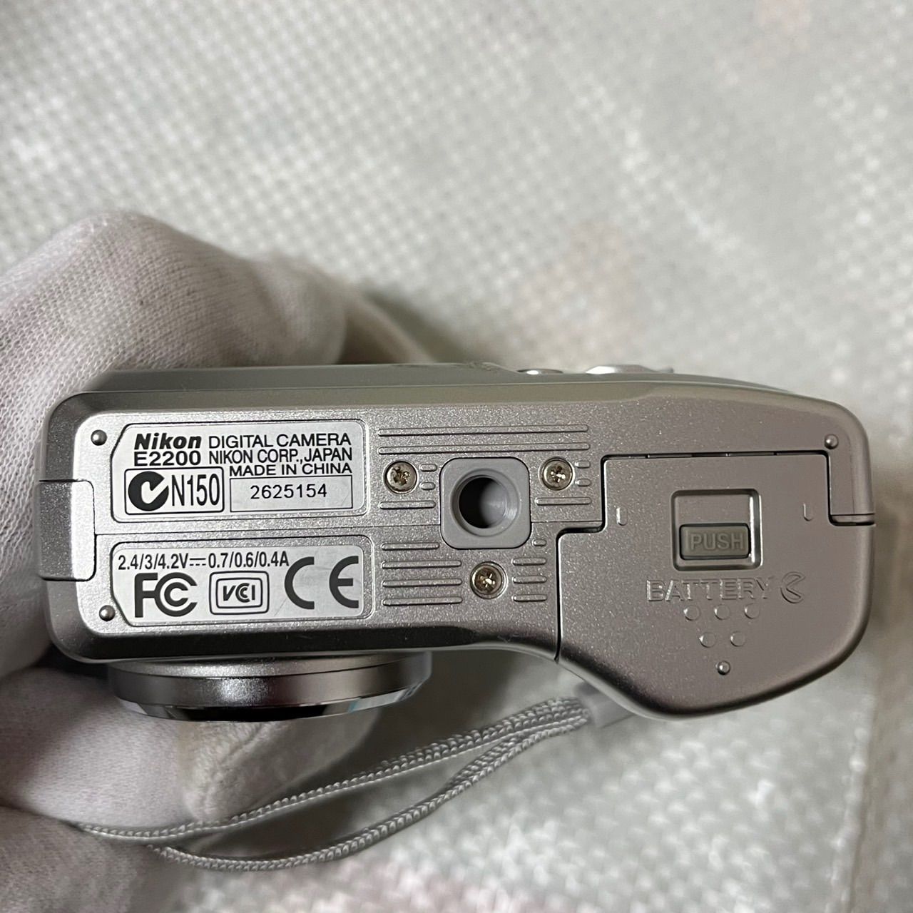 美品★ NIKON coolpix2200 中古品 ⑨-19 動作未確認 Nikon COOLPIX 2200 コンパクトデジタルカメラ