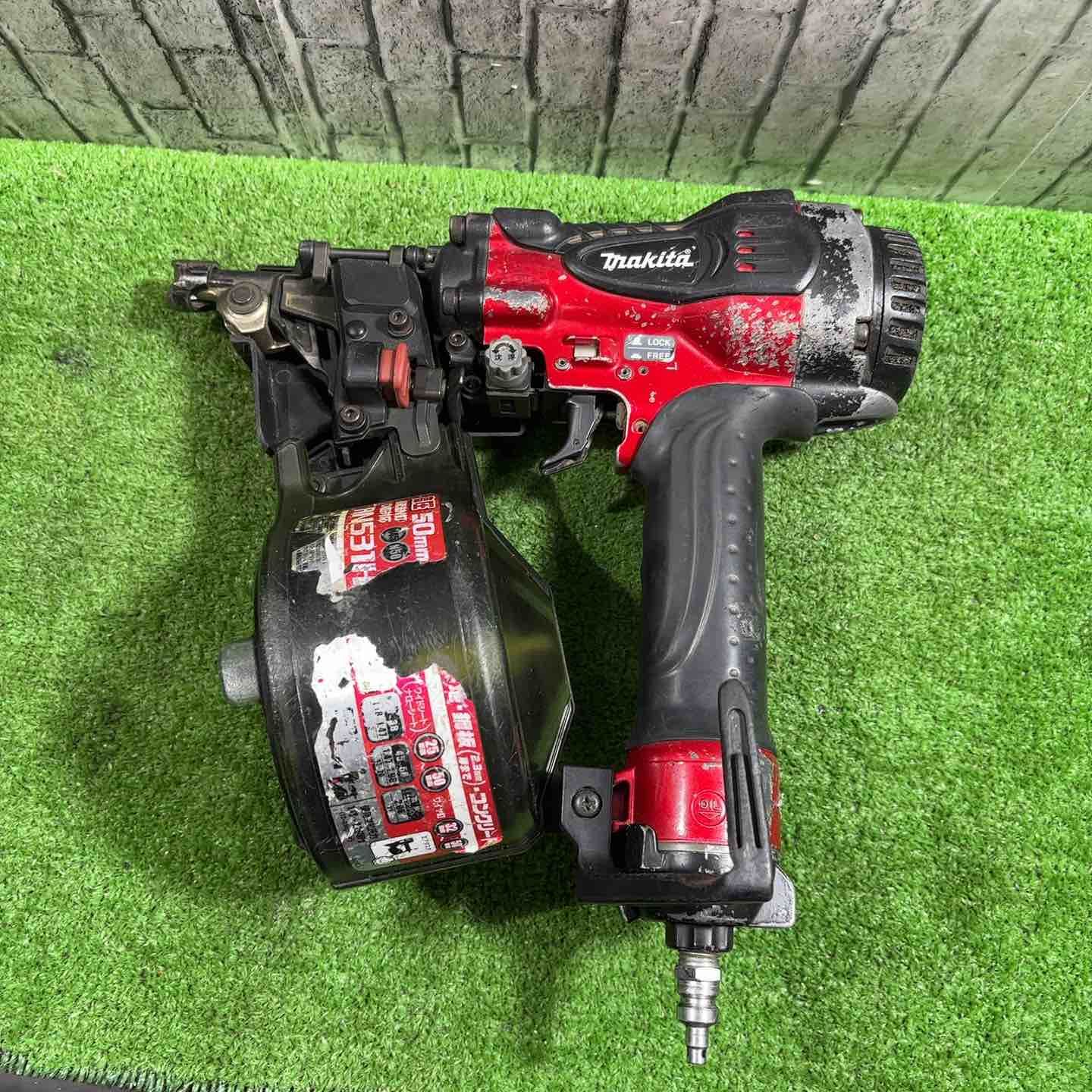 ☆マキタ(makita) 高圧エア釘打ち機 AN531H【川口店】 - メルカリ