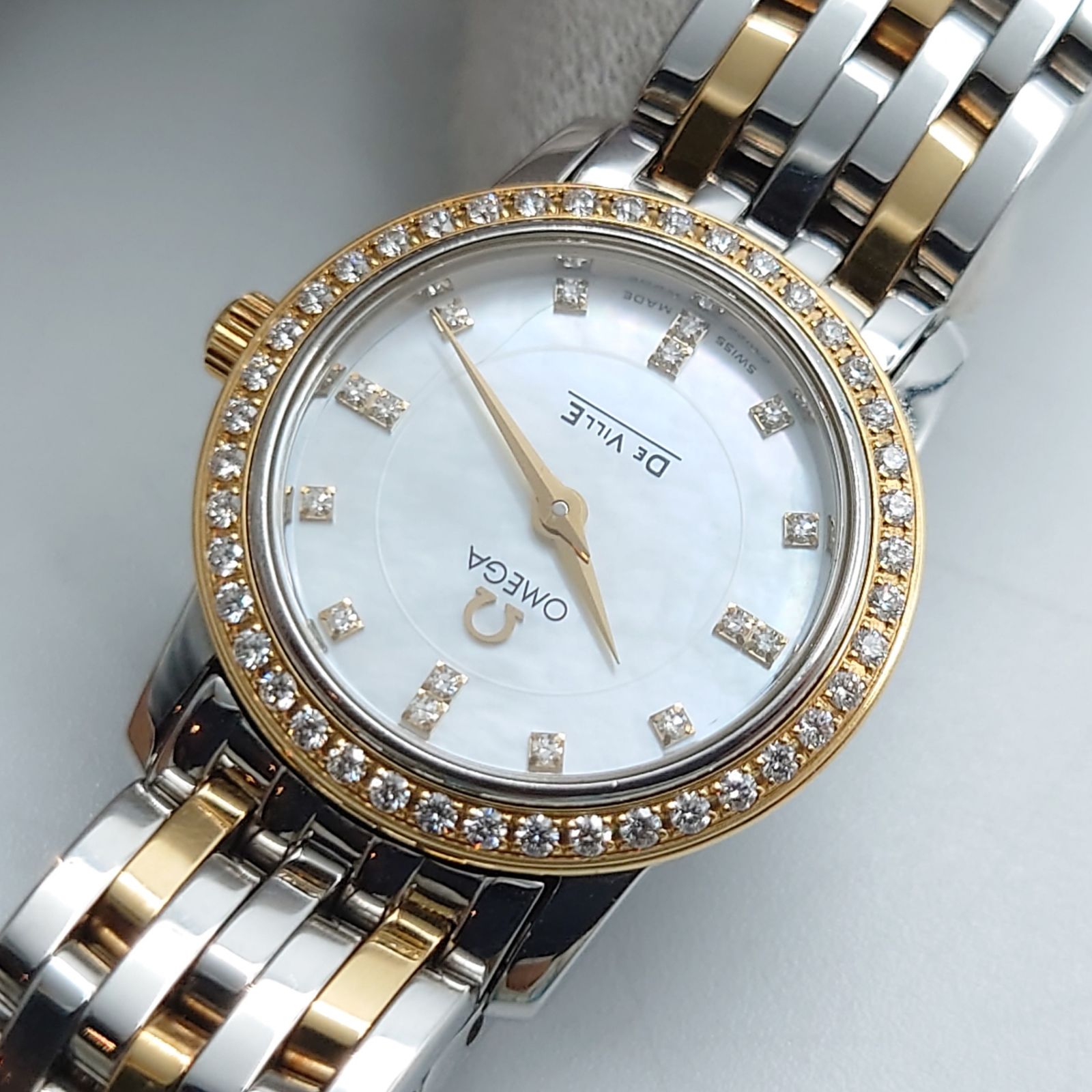 オメガ OMEGA デ・ヴィル DE VILLE 時計 クオーツ 丸 アナログ オメガ OMEGA デ・ヴィル DE VILLE 時計 クオーツ 丸 アナログ