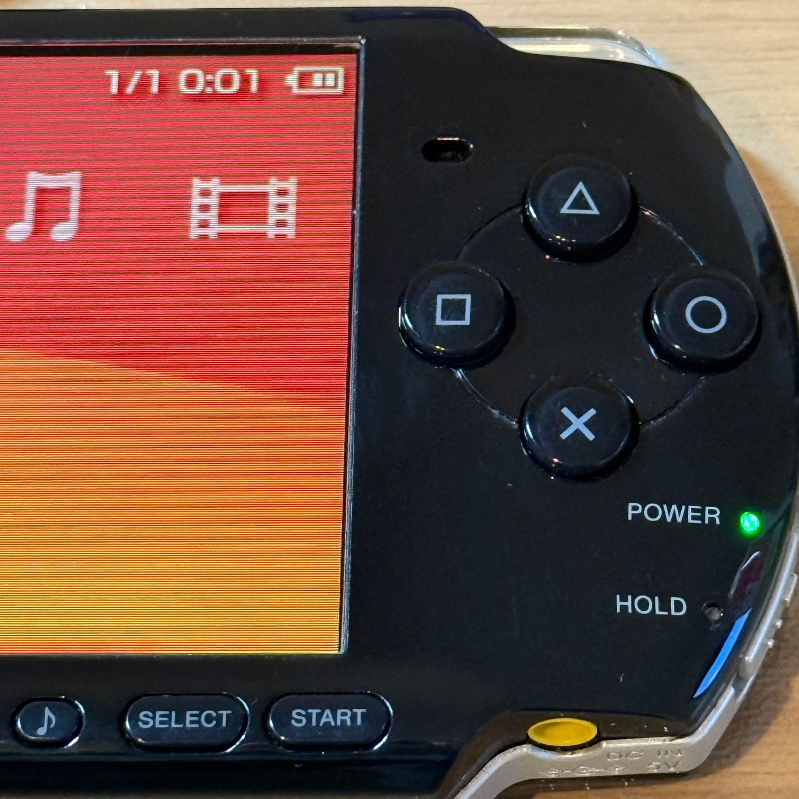 PSP3000 ピアノブラック 3-095 PSP-3000 ピアノ・ブラック - メルカリ
