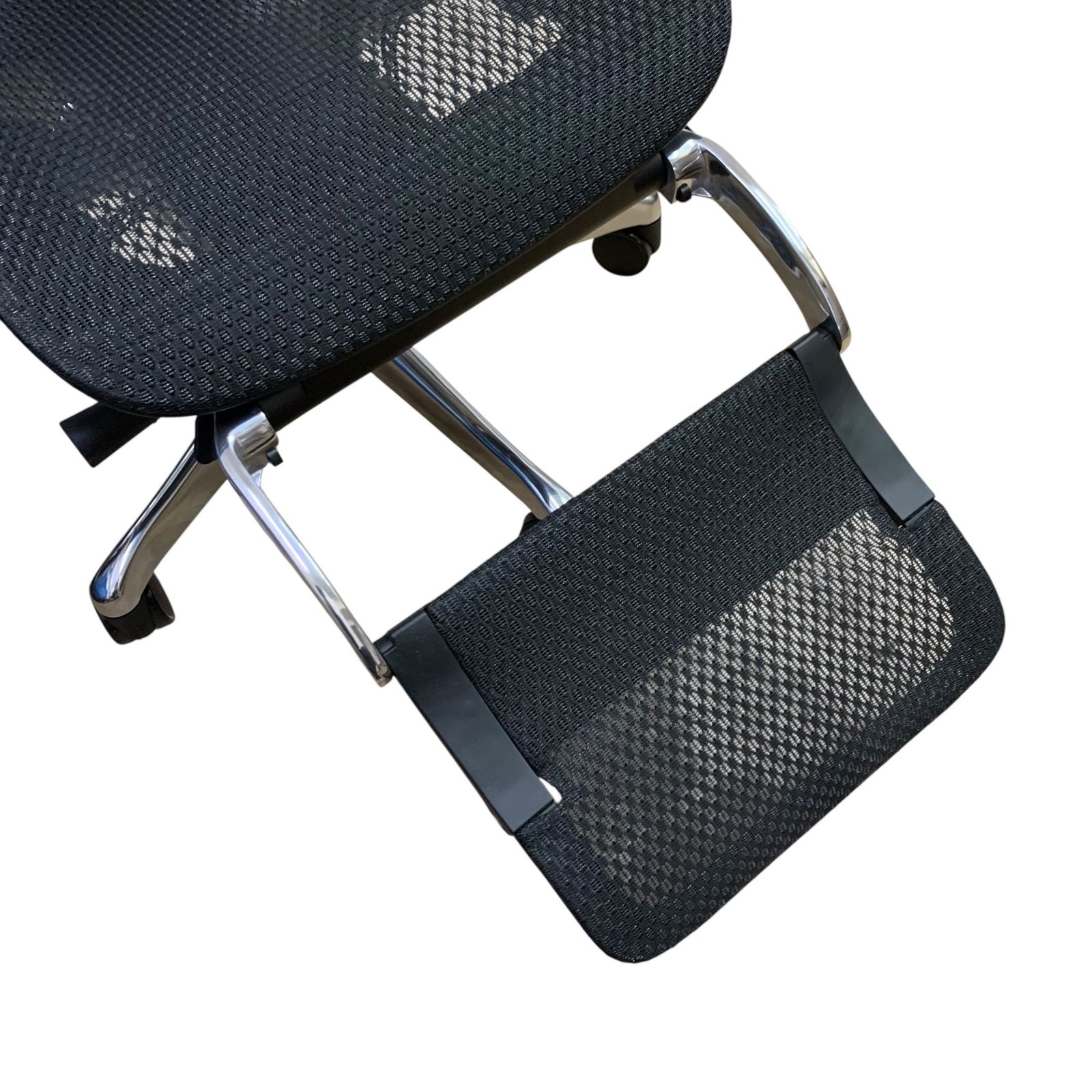 メッシュチェア