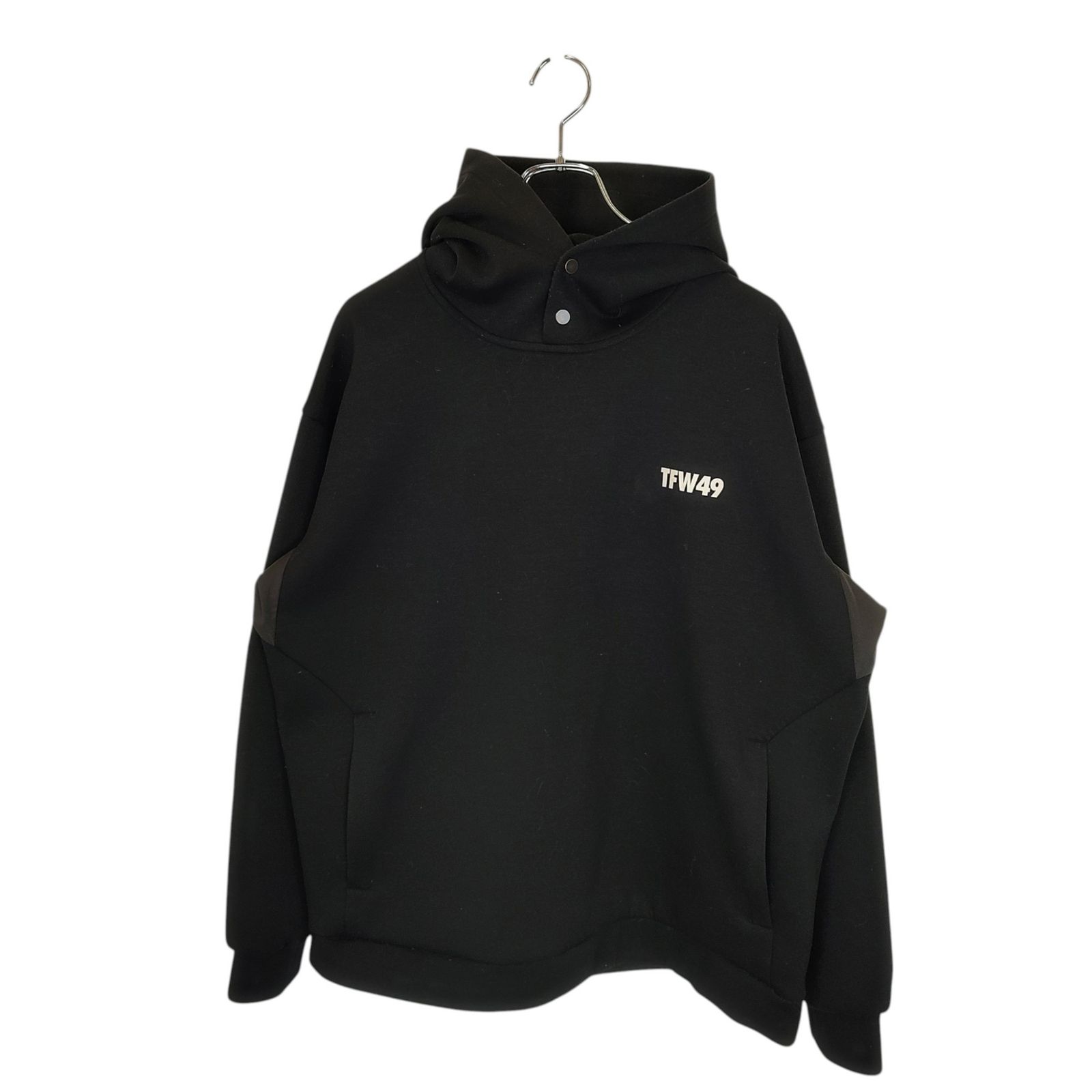 TFW49 ティーエフダブリュー ゴルフ CARDBOARD MATERIAL HOODIE