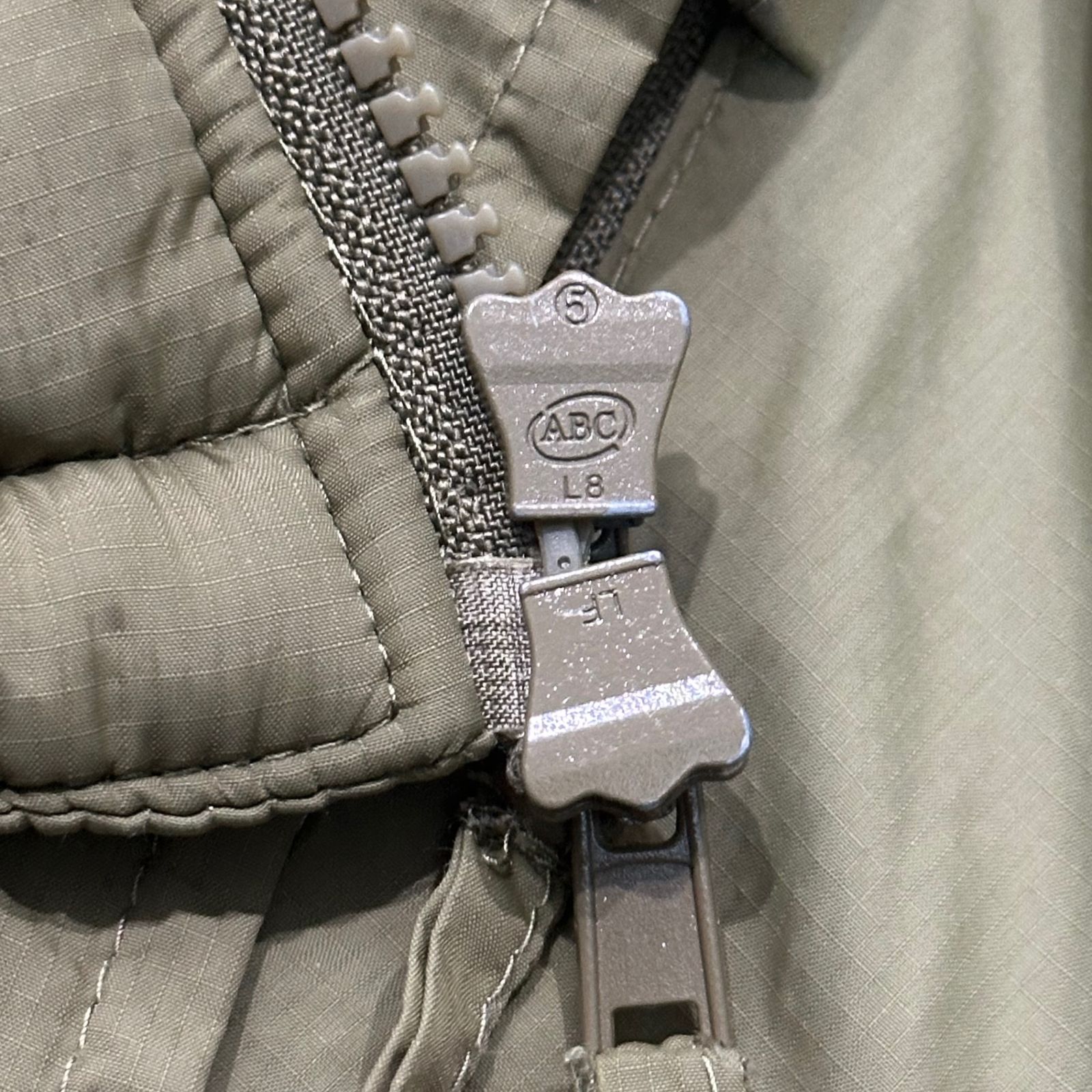 BRITISH MILITARY(イギリス軍) Old BRITISH ARMY PCS THERMAL JACKET 