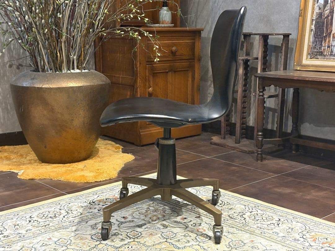 オールドヴィンテージチェア 合皮レザー