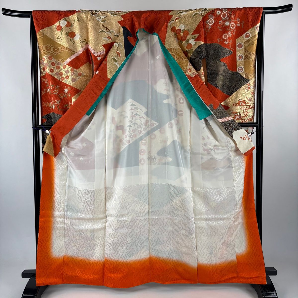 美品】 振袖 身丈163.5cm 裄丈65cm M 袷 鴛鴦 菊 金糸 金彩 朱色 正絹